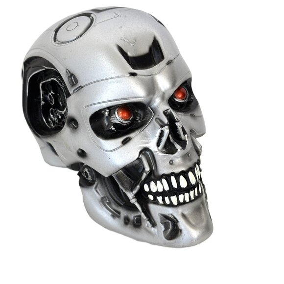 Terminator Style Small Silver Skull Figurine 4.5” x 4” x 4” - Picture 1 of 9